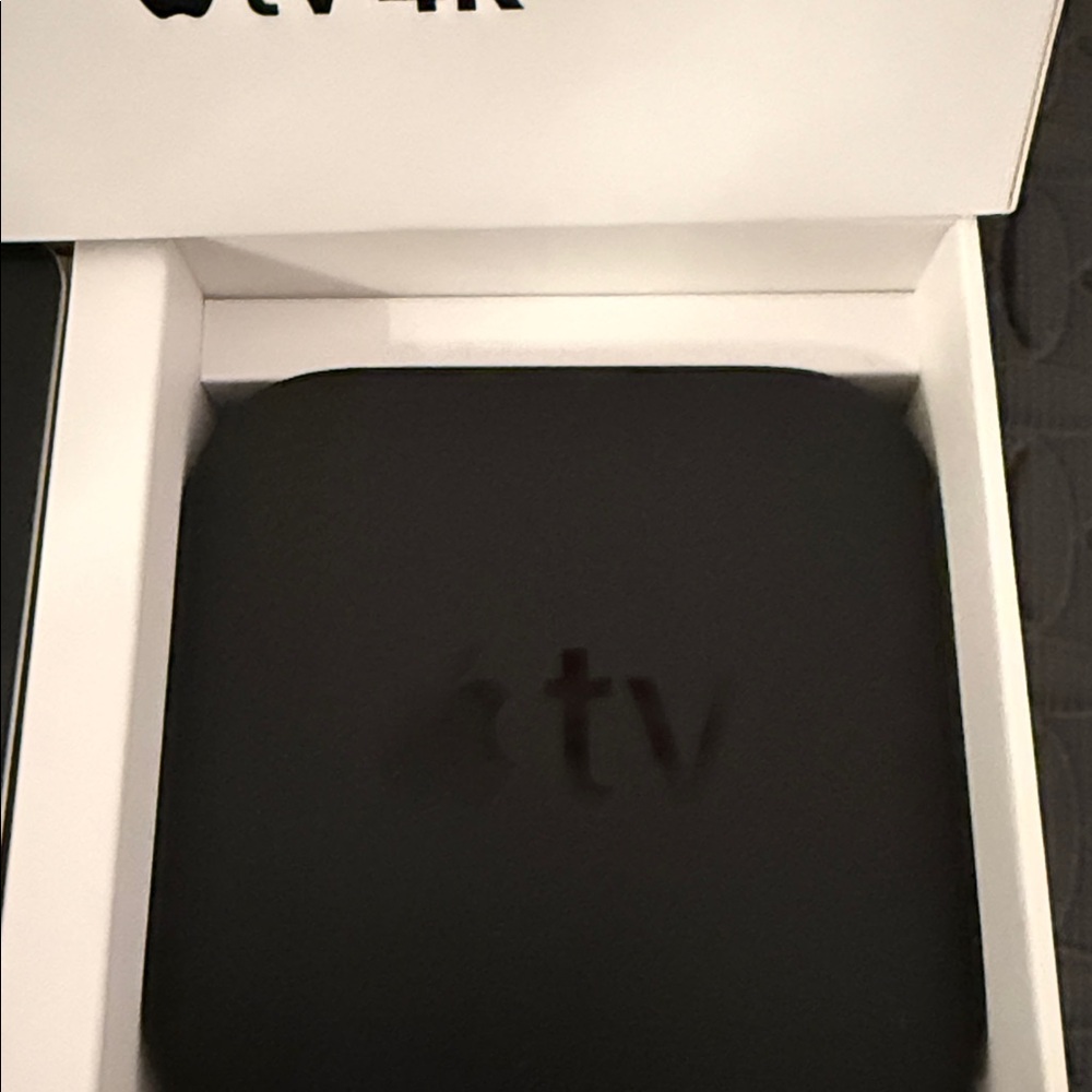 Apple TV 4K with Remote - Black and White - Picture 4 of 6
